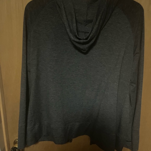 Tranquility by Colorado Clothing Charcoal Hooded Zip-Up - Picture 7 of 7